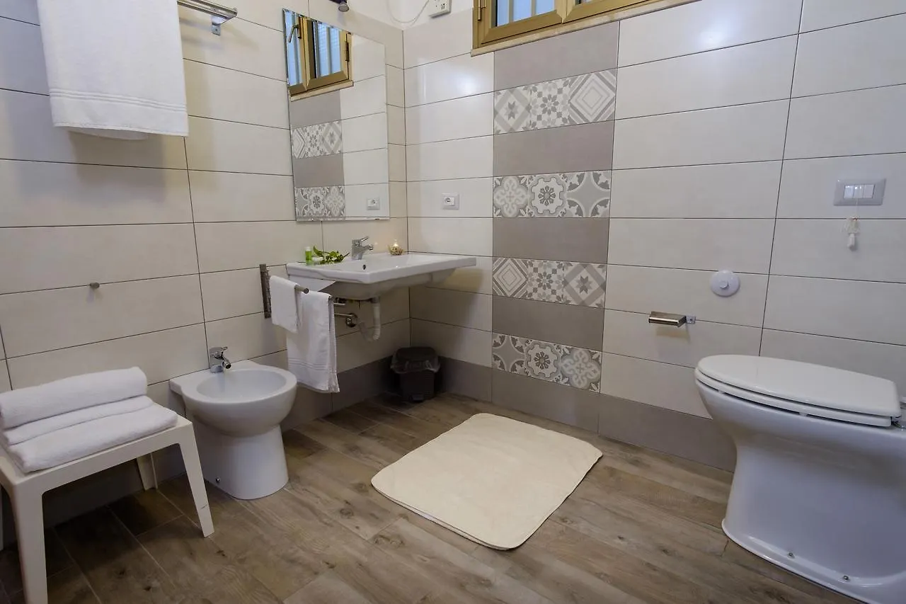 Residence Appartamenti Caffarena Àrbatax Aparthotel